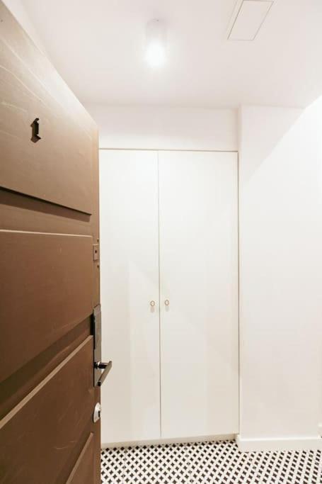 Charming Apartment Next To The Old Town! وارسو المظهر الخارجي الصورة