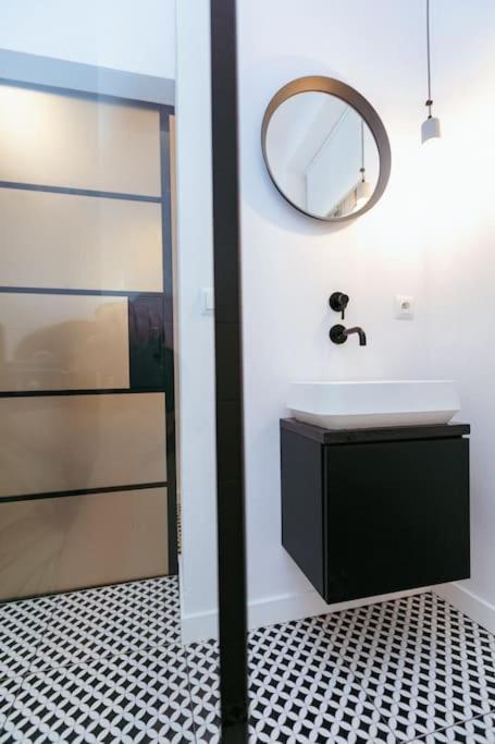 Charming Apartment Next To The Old Town! وارسو المظهر الخارجي الصورة
